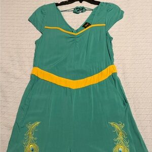 💫 Disney Princess Jasmine–Inspired Dress – Teal & Gold Peacock Detail